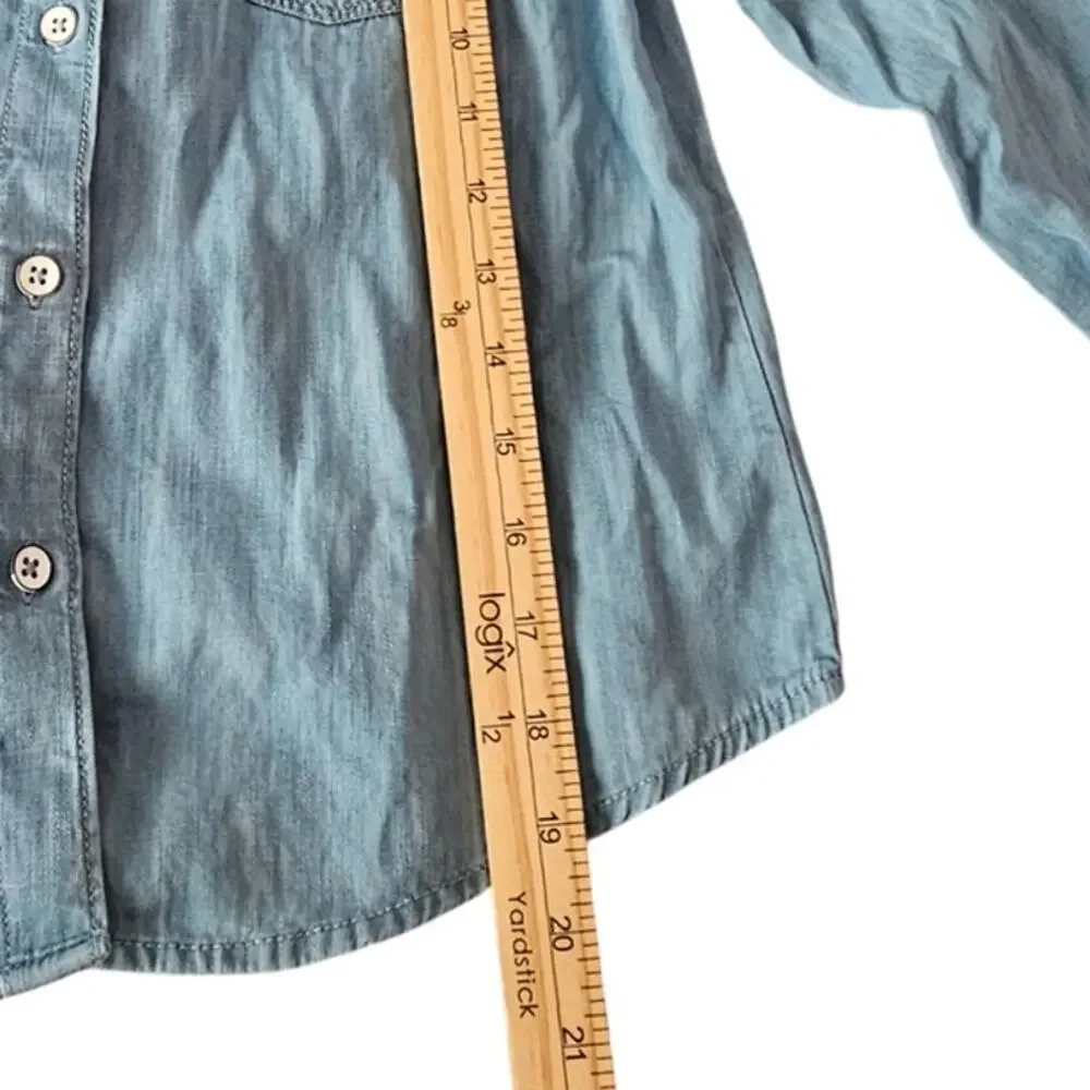 ❤️2/$12 Cat & Jack Kids Chambray Button Up Top, Size  L (10-12)